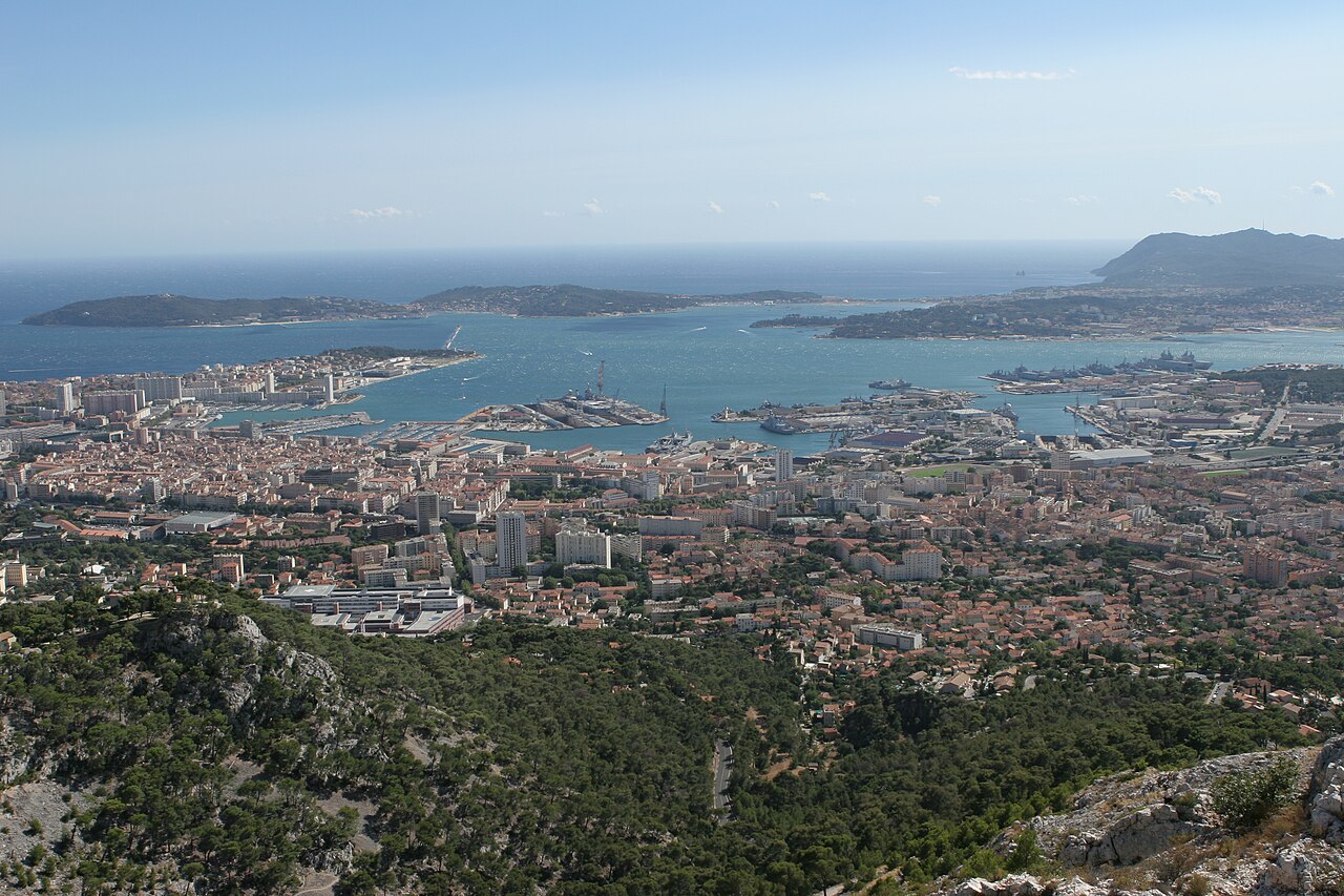 Illustration de l'article : Toulon, la ville que l'on ne fait plus seulement traverser