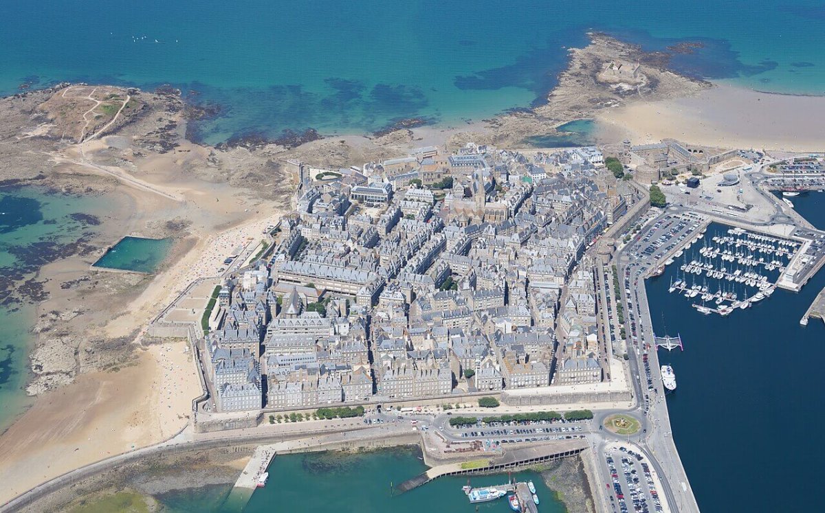 Illustration de l'article : Le guide pratique pour choisir la vie à Saint-Malo