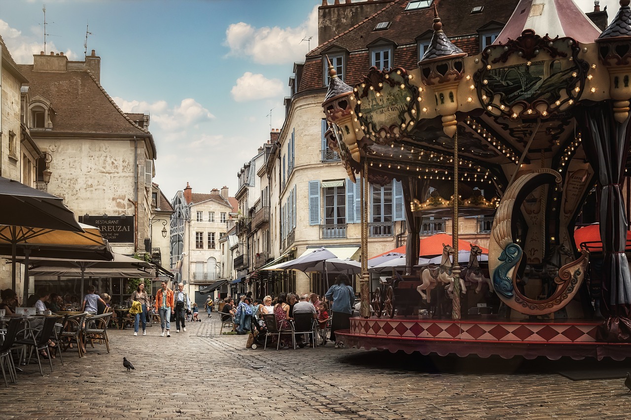 Vivre à Dijon : une expérience riche en couleurs et en saveurs