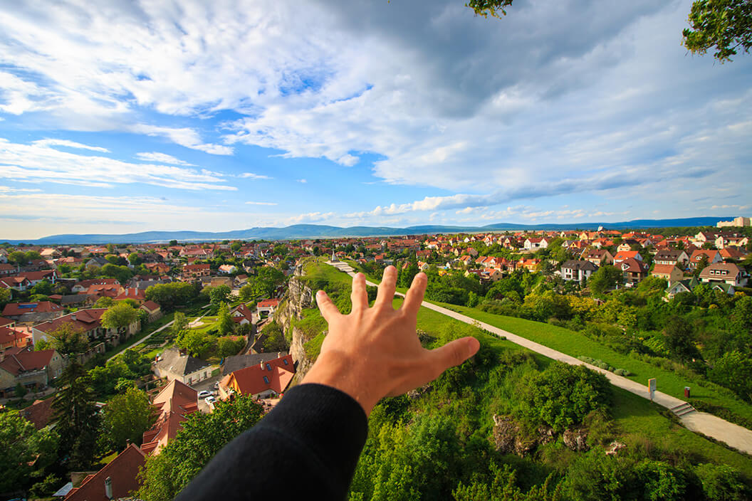 Des initiatives qui fonctionnent pour faire revivre les villages français