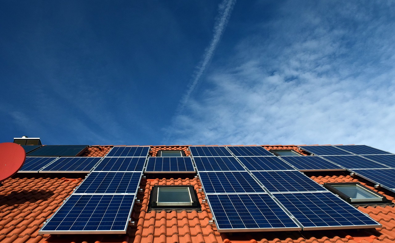 Quelles aides de l'État pour vos panneaux solaires ?