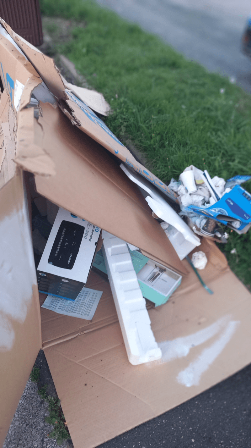 Signalement à Agde