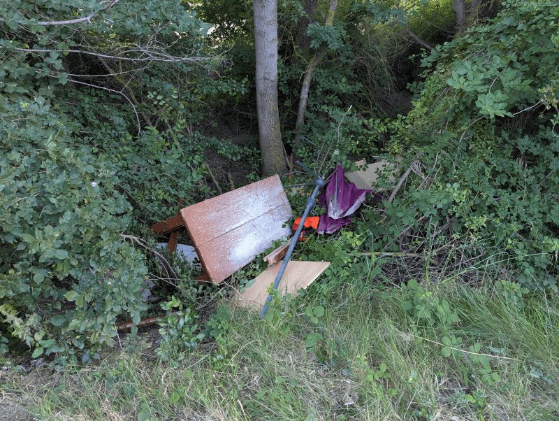 Dépôt sauvage, Chemin Pontmartin, Agde