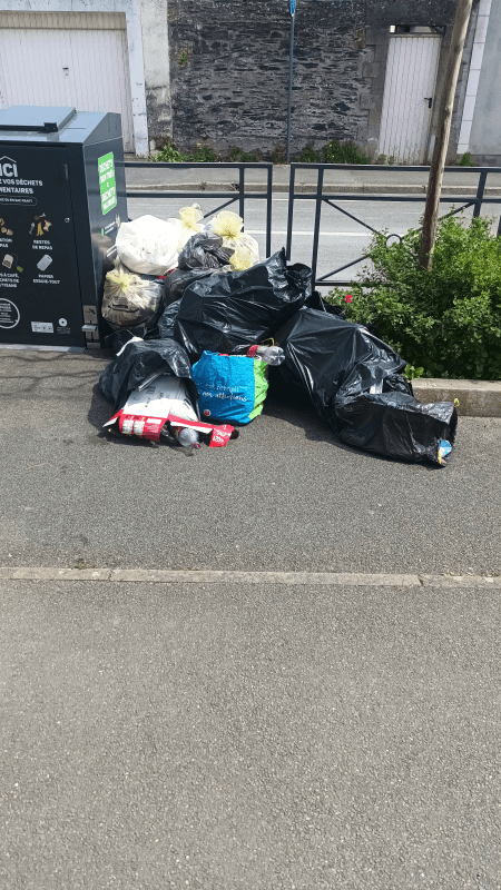 Signalement à Angers