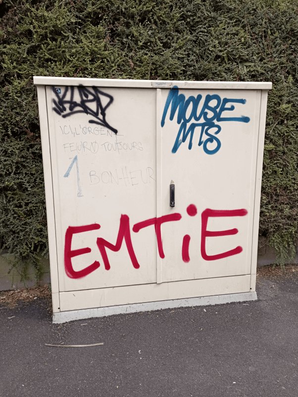 Tag, affiche, 1 Rue de la Plaine Basse, Athis-Mons