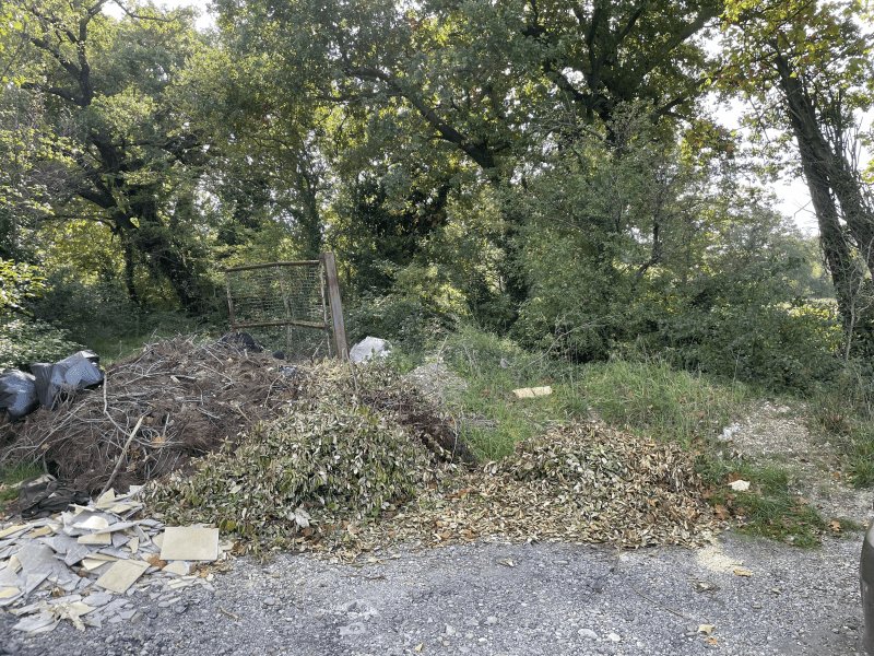 Dépôt sauvage, 710 Chemin de Via, Avignon