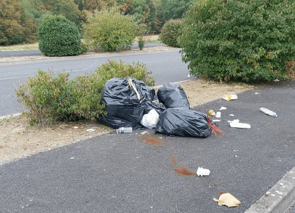 Dépôt sauvage, Rue Jacques Chaminade, Brive-la-Gaillarde