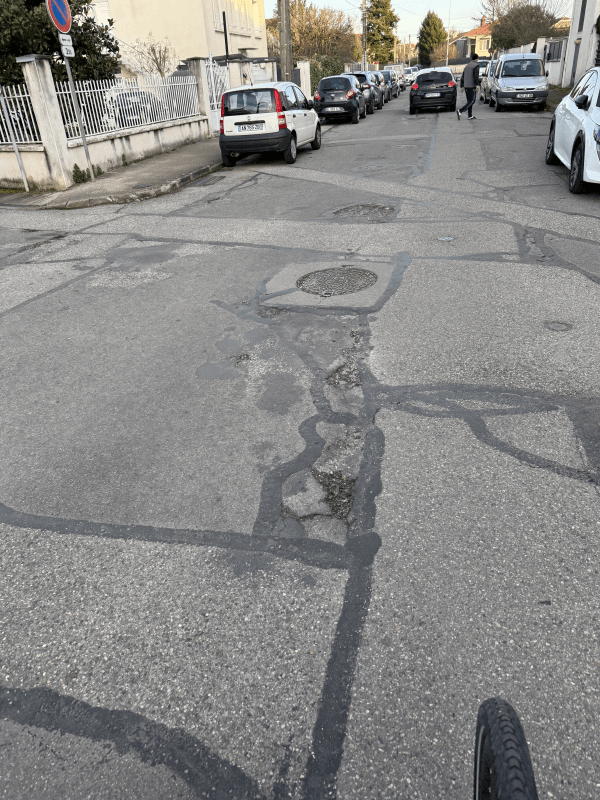 signalement à Bron