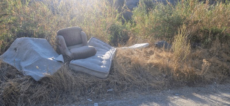 Dépôt sauvage, 80 Chemin de la Campanette, Cagnes-sur-Mer