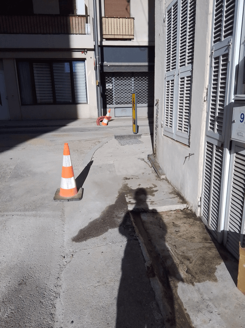 Résolution signalement à Cannes