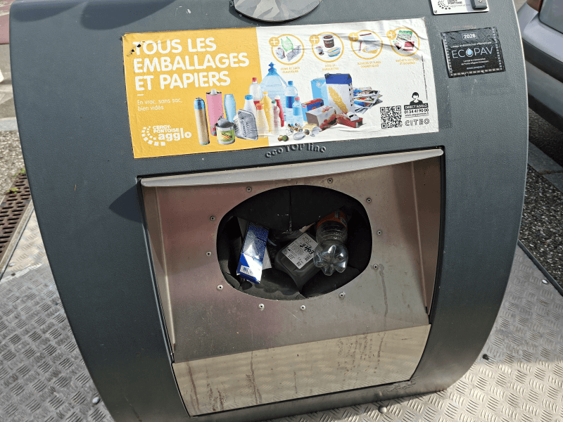 Signalement à Cergy