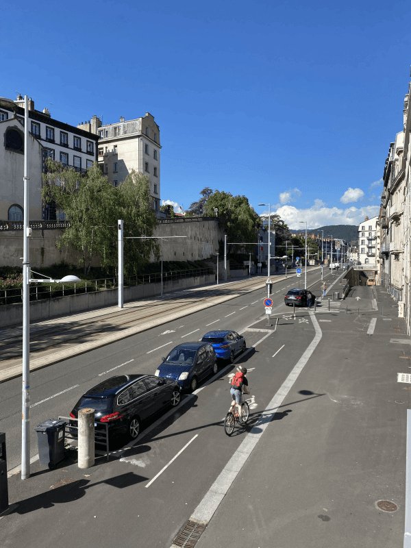 Autre, 21 Rue Montlosier, Clermont-Ferrand