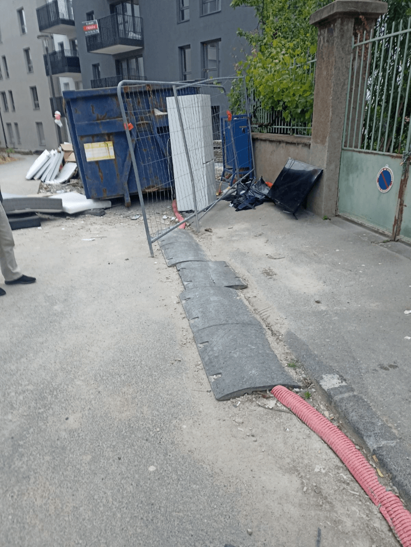Signalement à Clermont-Ferrand