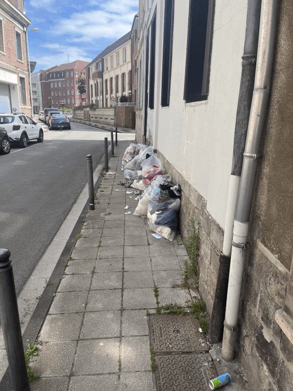 signalement à Douai