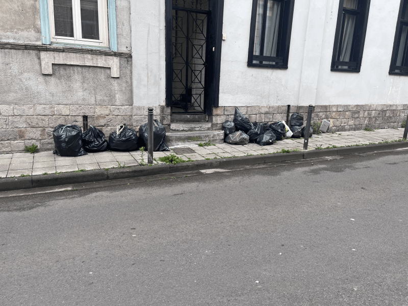 signalement à Douai