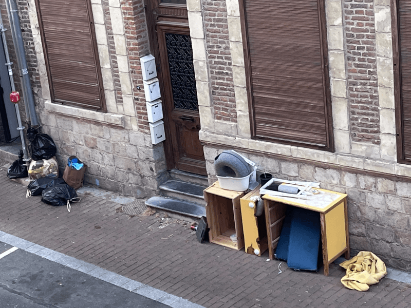 signalement à Douai