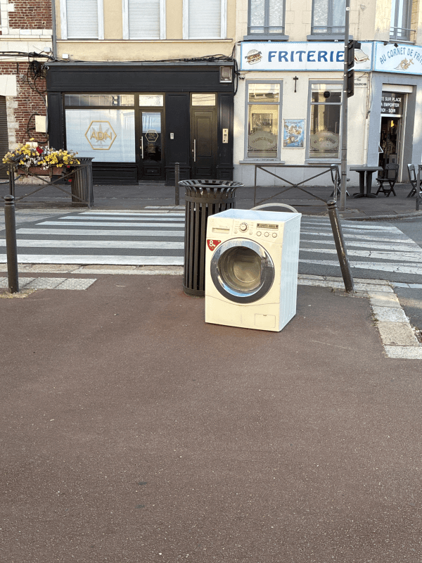 signalement à Douai