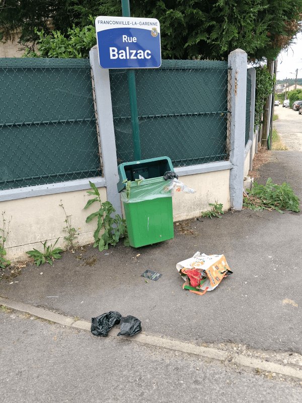 Propreté, 14 Rue François Plasson, Ermont