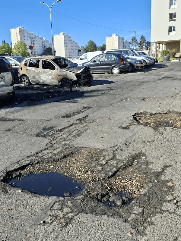 signalement à Évry-Courcouronnes