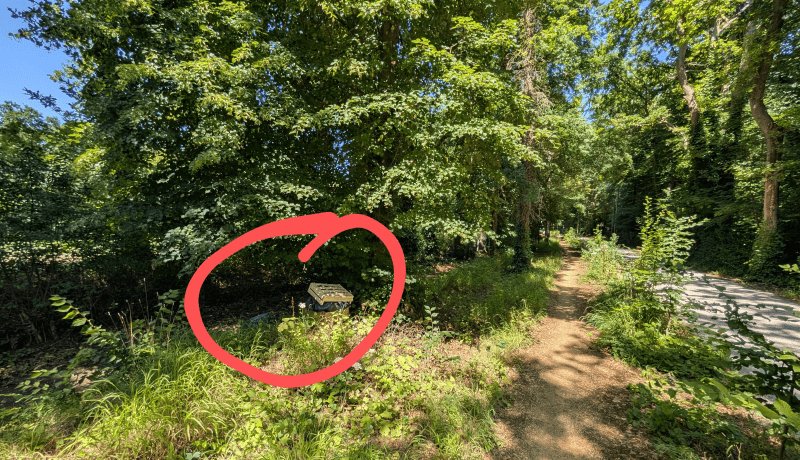 Dépôt sauvage, 63 Allée du Golf, Gouvieux