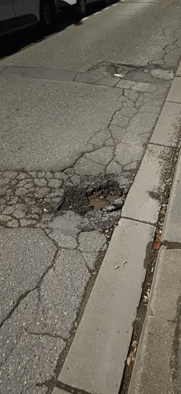 Voirie, éclairage, 330 Rue Ambroise Paré, Houilles
