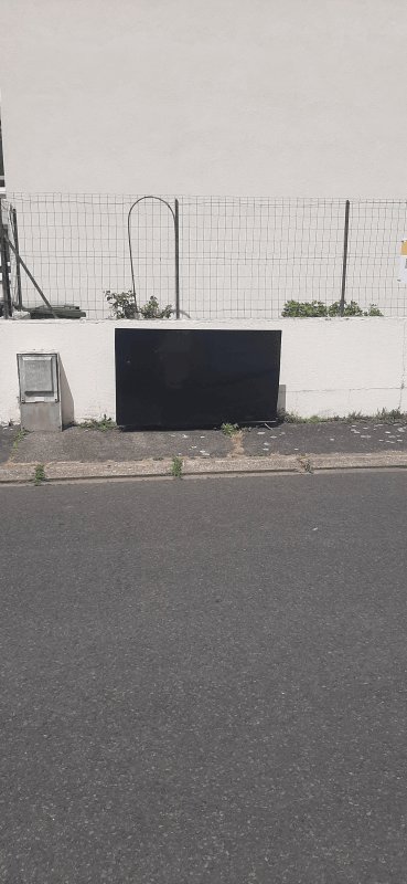 Dépôt sauvage, 68 Rue François Sicard, Joué-lès-Tours