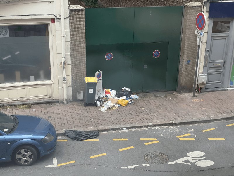 Propreté, 44 Rue du Plat, Lille