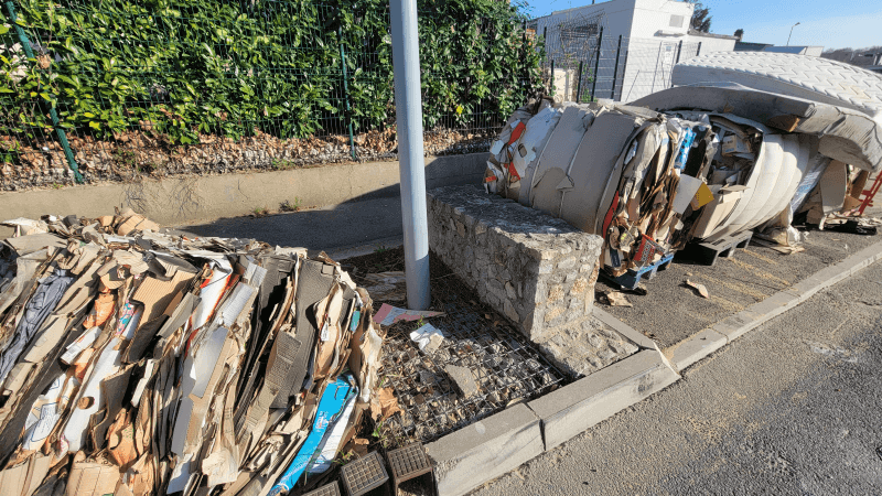 Signalement à Longjumeau