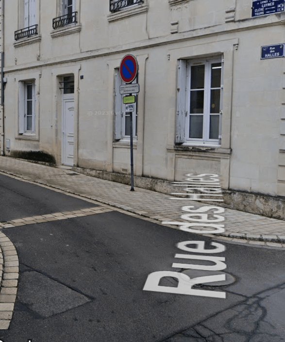 Voirie, éclairage, 3 Rue des Halles, Luynes