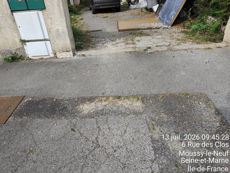Voirie, éclairage, 6 Rue des Clos, Moussy-le-Neuf