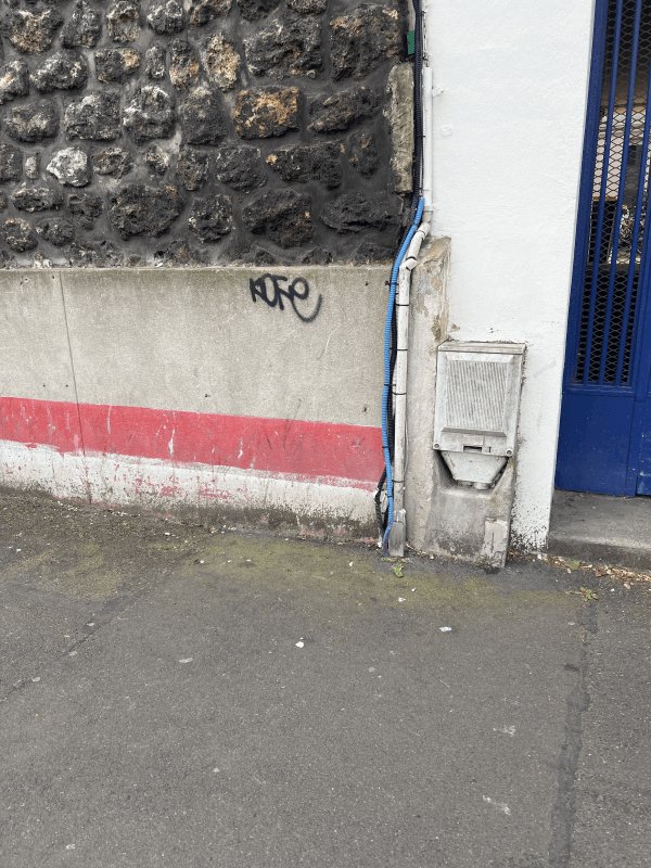Tag, affiche, 182 Avenue Georges Clémenceau, Nanterre
