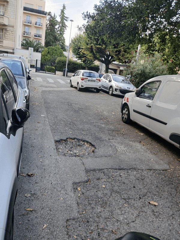 Voirie, éclairage, 2 Avenue de Chambrun, Nice