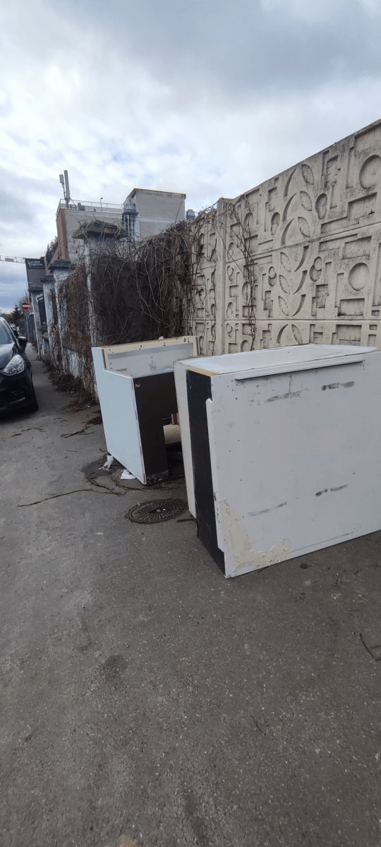 Dépôt sauvage, 13 Rue Paul Lafargue, Noisy-le-Grand