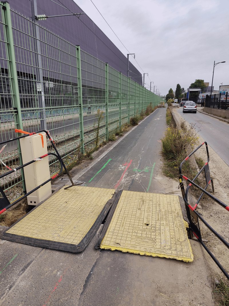 Voirie, éclairage, Chemin Latéral au Chemin de Fer, Pantin