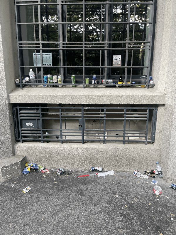 Propreté, 26 Rue Sorbier, Paris