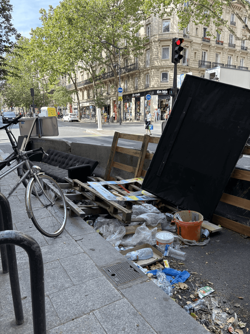 signalement à Paris