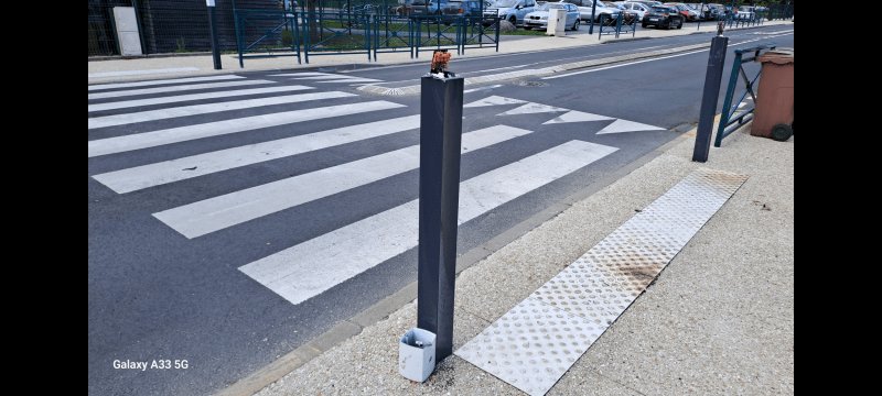 Voirie, éclairage, 16c Boulevard de l'europe, Pontoise