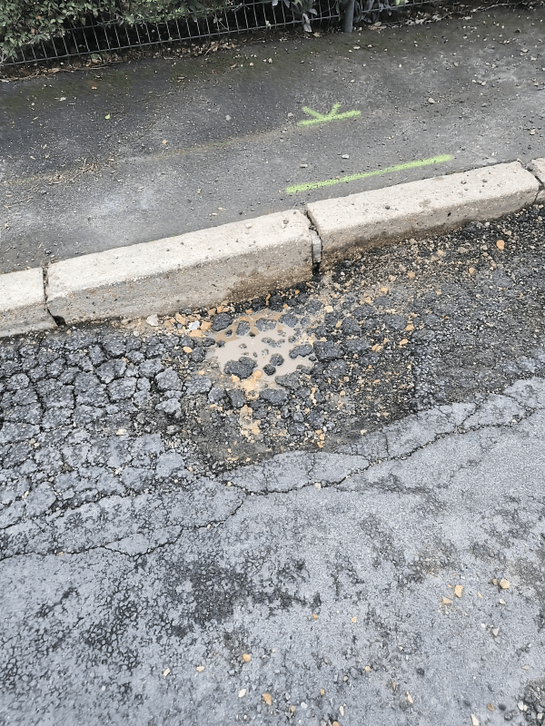 Signalement à Pontoise
