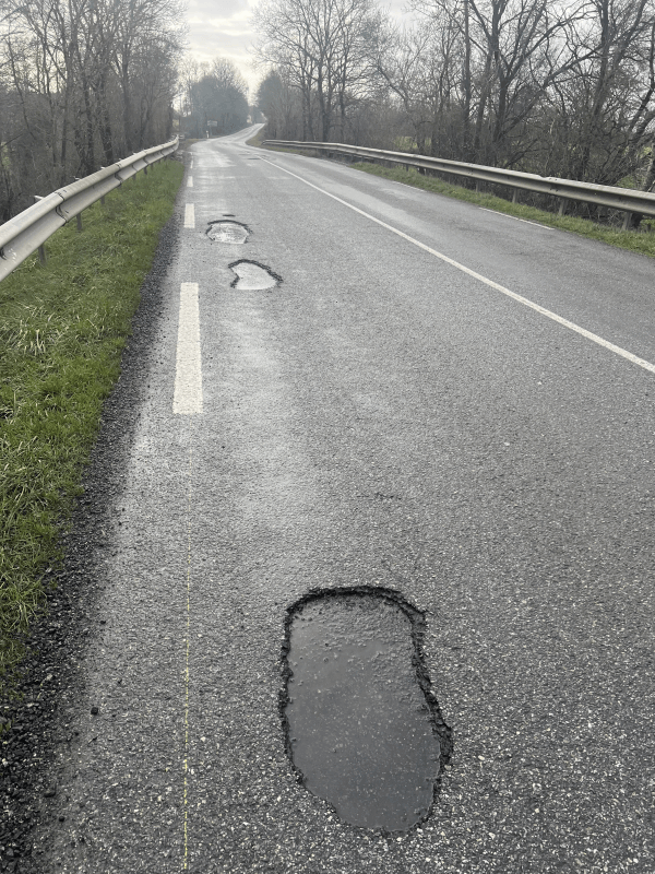 signalement à Quilly