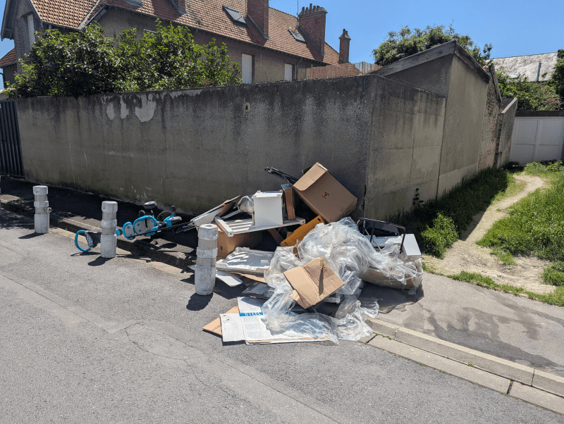 signalement à Reims