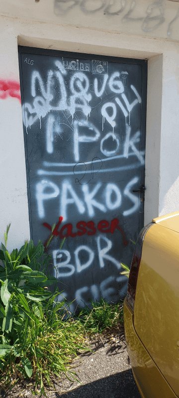 Tag, affiche, 5 Rue du Noyer Bôcher, Rosny-sur-Seine