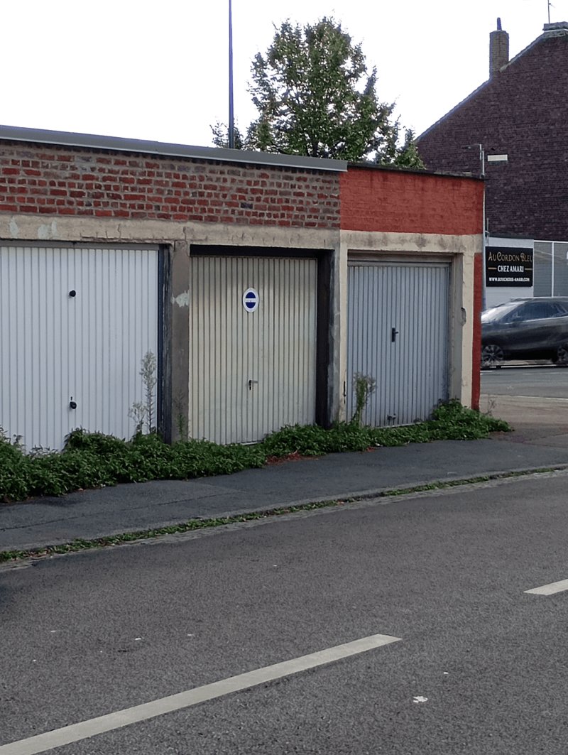 Dépôt sauvage, Carrefour Express, Roubaix