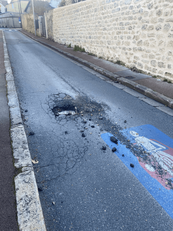 Signalement à Rueil-Malmaison