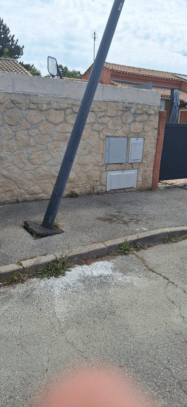 Voirie, éclairage, 10 allée Henri Beysson, Saint-Victoret