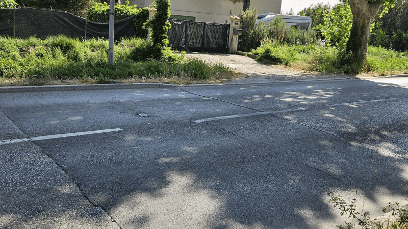 Signalement à Salon-de-Provence