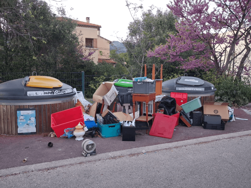 Signalement à Toulon