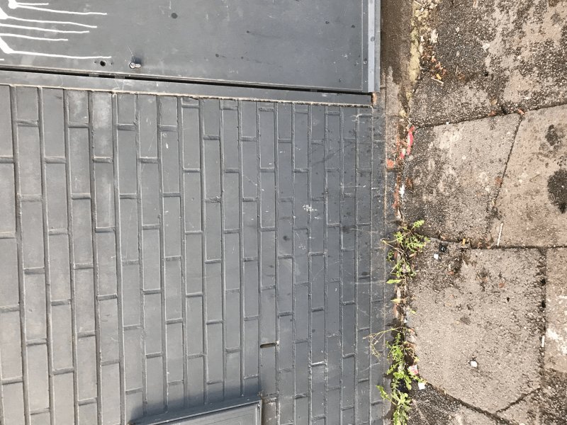 Dépôt sauvage, 37 Rue de Mouvaux, Tourcoing : après