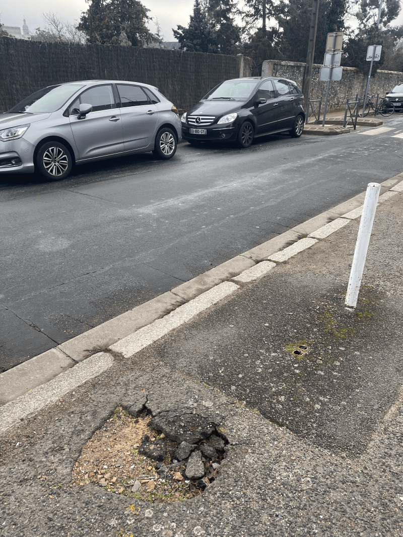 signalement à Tours