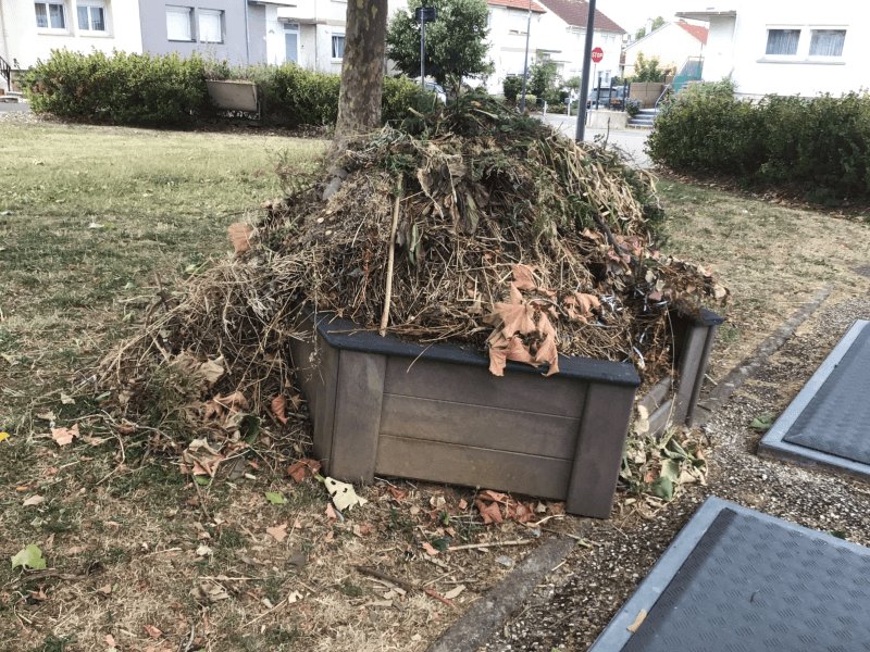 Dépôt sauvage, Rue Charles Gounod, Vandoeuvre-lès-Nancy