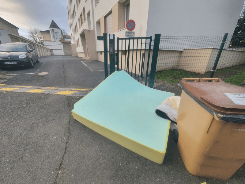 Signalement à Villefranche-sur-Saône